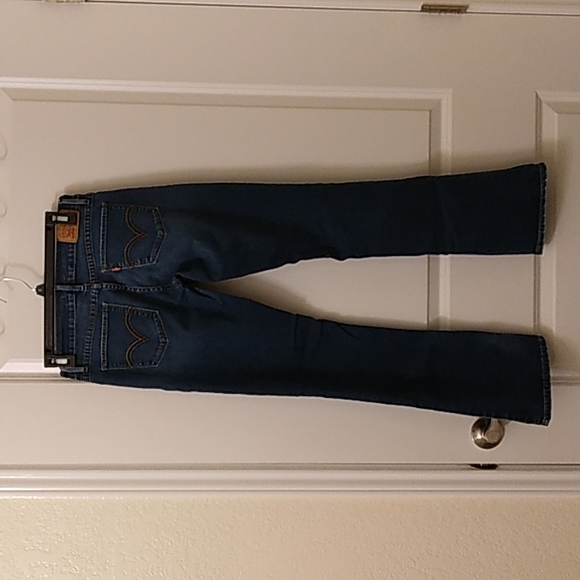 Levi's 524 Boot cut size 5 32" junior - Picture 2 of 4